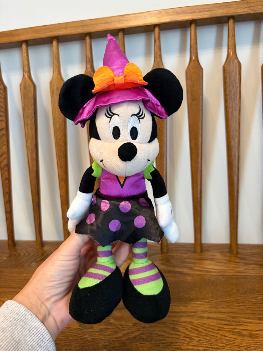 Disney Minnie Mouse Halloween Witch Plush 11" Purple Green Just Play